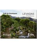 n° 386/390 - Timbre MADERE Poste
