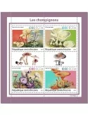 n° 8675/8678  - Timbre CENTRAFRIQUE Poste
